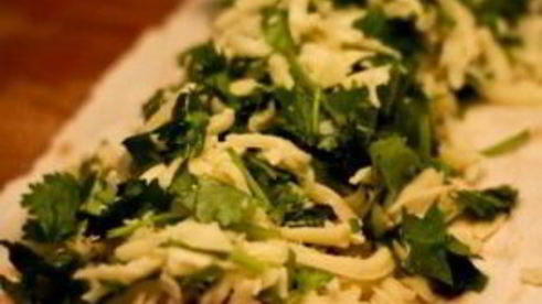 лаваш с сулугуни и кинзой