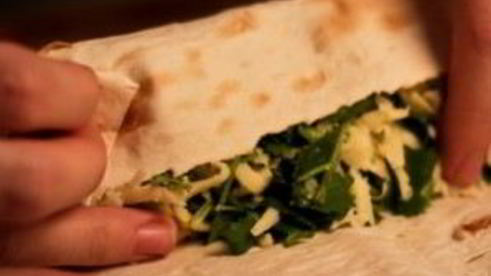 лаваш с сулугуни и кинзой