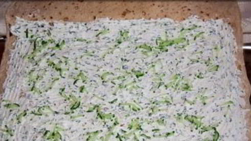 лаваш с сыром и чесноком