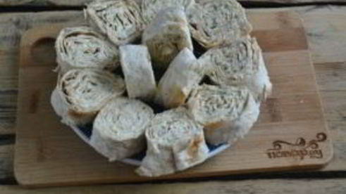 лаваш с сыром и укропом