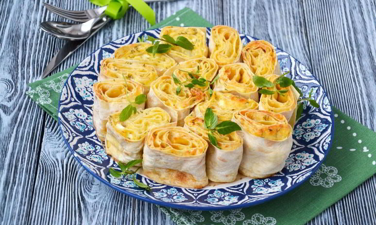 Рецепт лаваша с творогом и сыром в духовке