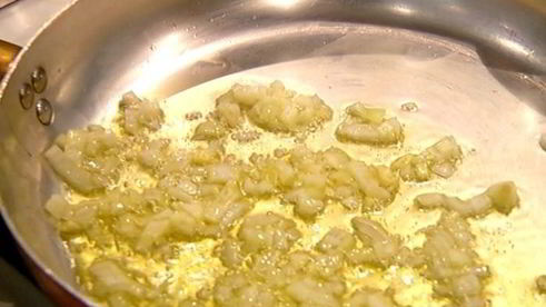 лаваш с яйцом, селедкой и зеленью