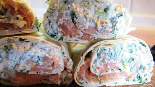 Лаваш закусочный, с творогом и семгой