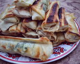 Сулугуни в лаваше на сковороде