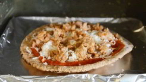 закуска из лаваша с курицей