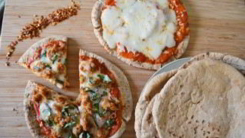 закуска из лаваша с курицей