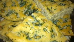 Фокачча чесночная с чесночным соусом