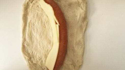 фокачча-сосидж ролл