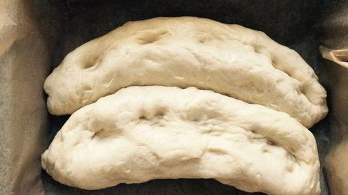 фокачча-сосидж ролл