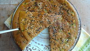 Лепешка с отрубями, сыром и зеленью