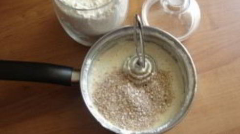 лепешка с отрубями, сыром и зеленью