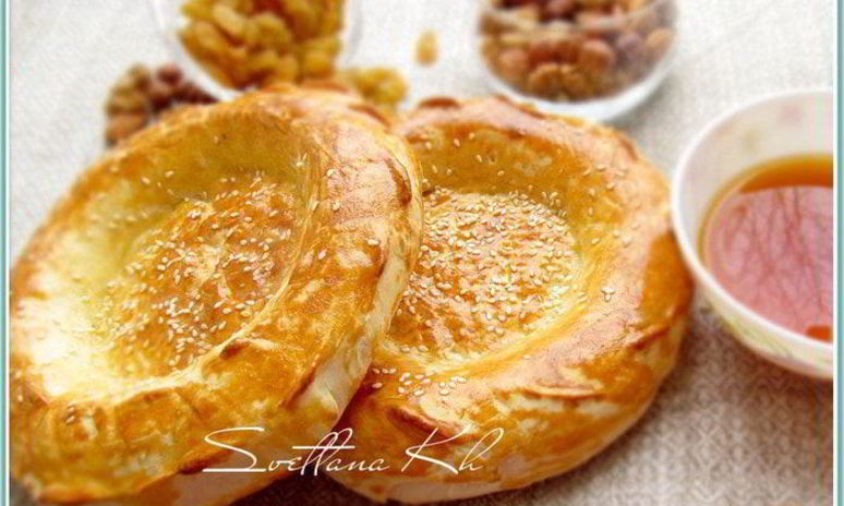 Рецепт сдобных узбекских лепешек без дрожжей