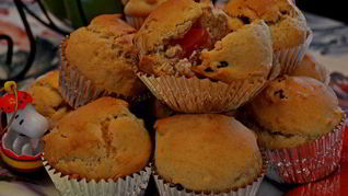 Клюквенно-мармеладные маффины