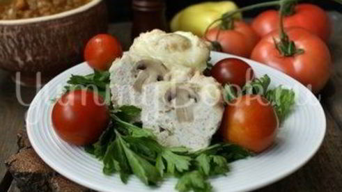 куриные маффины с шампиньонами и моцареллой