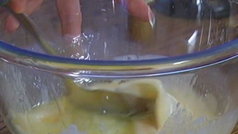 маффины с белым шоколадом, макадамией и вишней