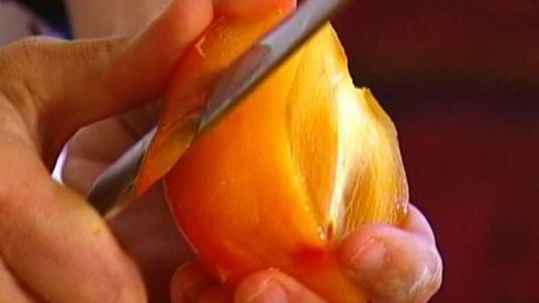 маффины с хурмой и клубникой