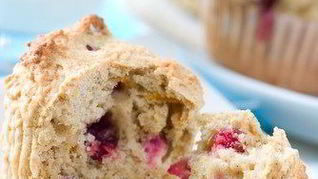 Маффины с клюквой и мускатным орехом