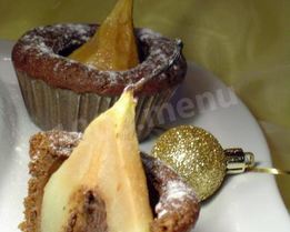 Маффины с шоколадом и грушей