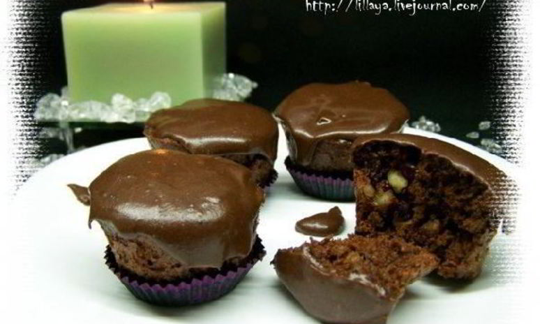 Рецепт шоколадных маффинов с орехами и клюквой
