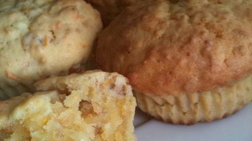 творожно-морковные маффины с овсяными хлопьями