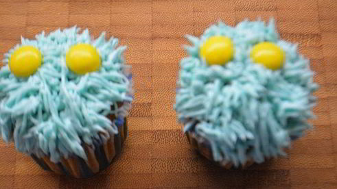 тыквенные маффины с кремом монстрики