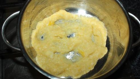 постный манник с лимонной начинкой