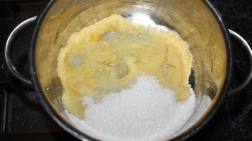 постный манник с лимонной начинкой