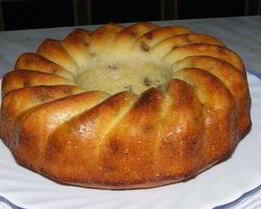 Простой манник на кефире с кокосовой стружкой без муки