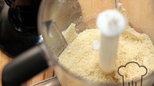 марципановый рулет