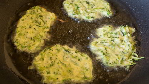 кабачковые оладьи