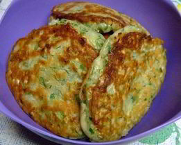 Капустные оладьи на кефире