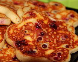 Клюквенные оладушки