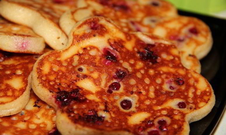 Рецепт клюквенных оладушек