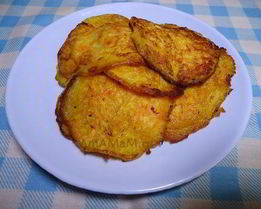 Оладьи из кабачков с обжаренной морковью