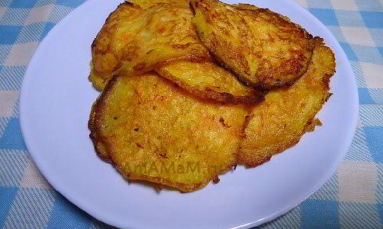 Рецепт оладий из кабачков с обжаренной морковью