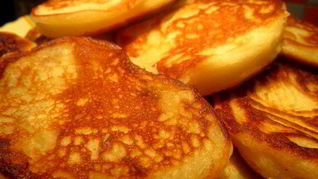 Оладьи из творога и кефира