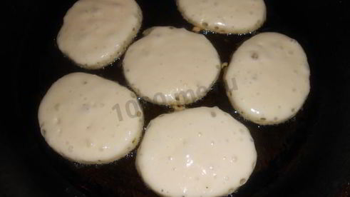 оладьи на кефире без дрожжей пышные