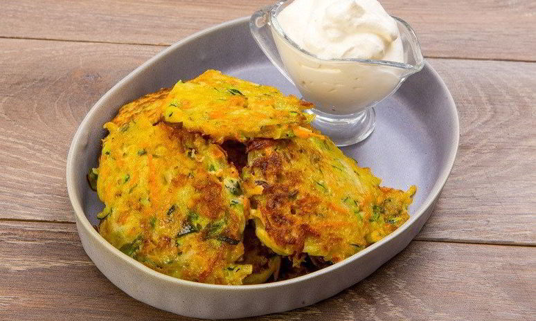 Рецепт овощных оладий с тимьяном