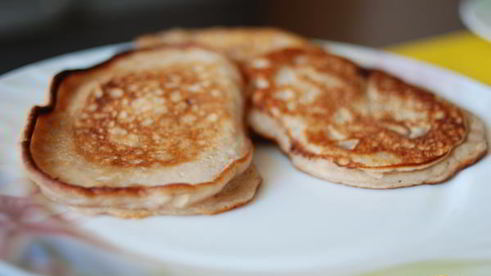 овсяные оладьи с кусочками шоколада