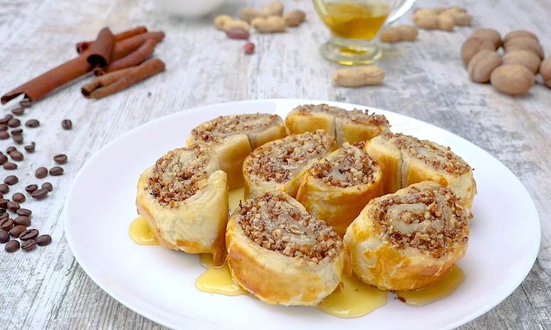 Рецепт ореховых рулетиков по-египетски