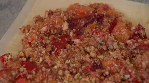 пахлава со сливами и лавандой