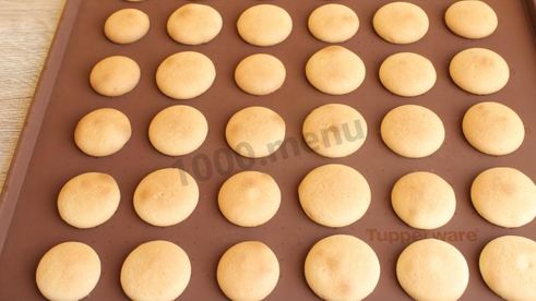 двойное печенье с начинкой в шоколаде