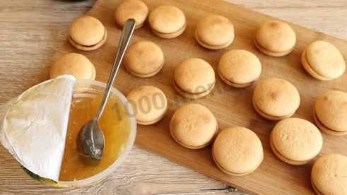 двойное печенье с начинкой в шоколаде