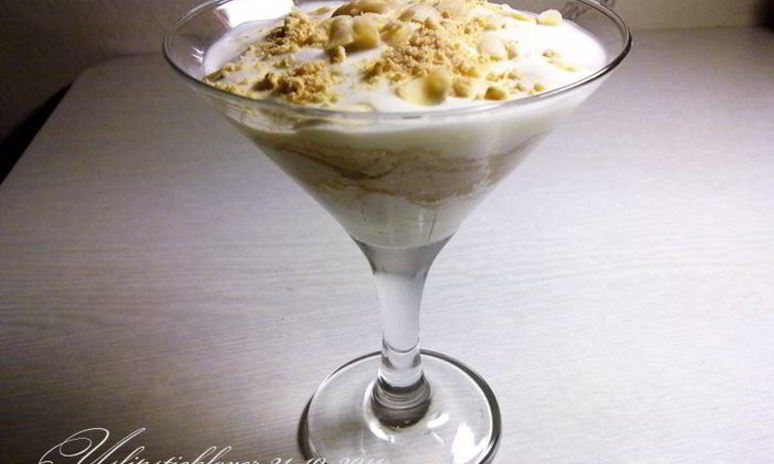 Рецепт мороженого с печеньем и миндалем