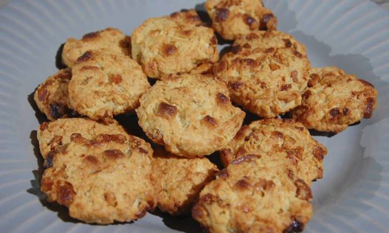 Рецепт печенья из цельнозерновой муки с шоколадом и инжиром