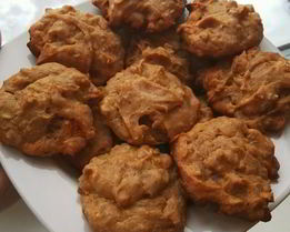 Печенье с хурмой и грецкими орехами