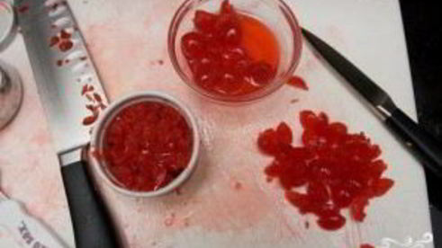 печенье с орехами и мараскиновой вишней