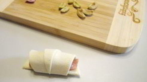 рогалики из слоеного бездрожжевого теста