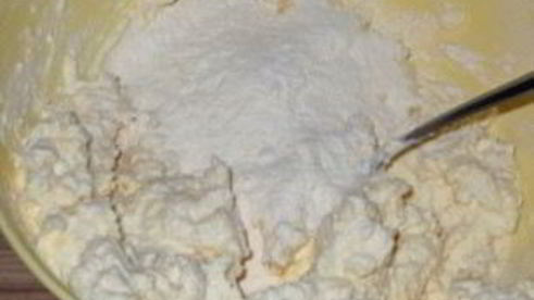 рогалики из творожного теста с яблоками