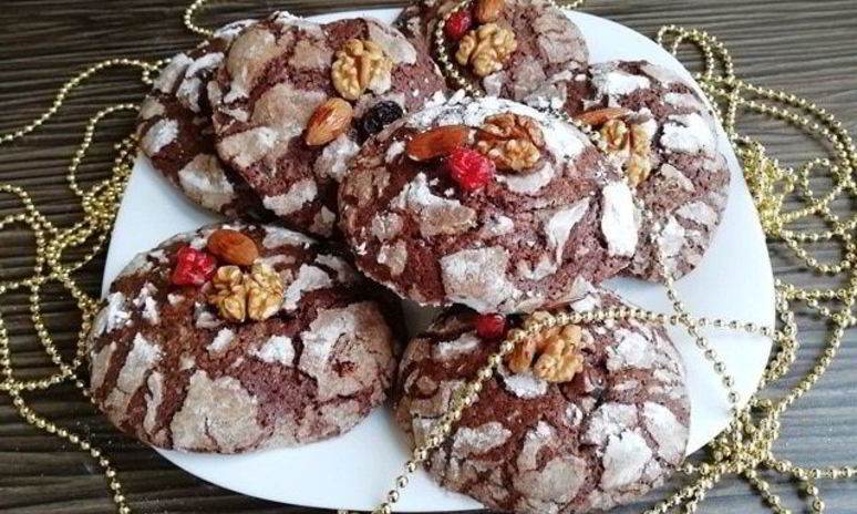 Рецепт шоколадного печенья с цукатами